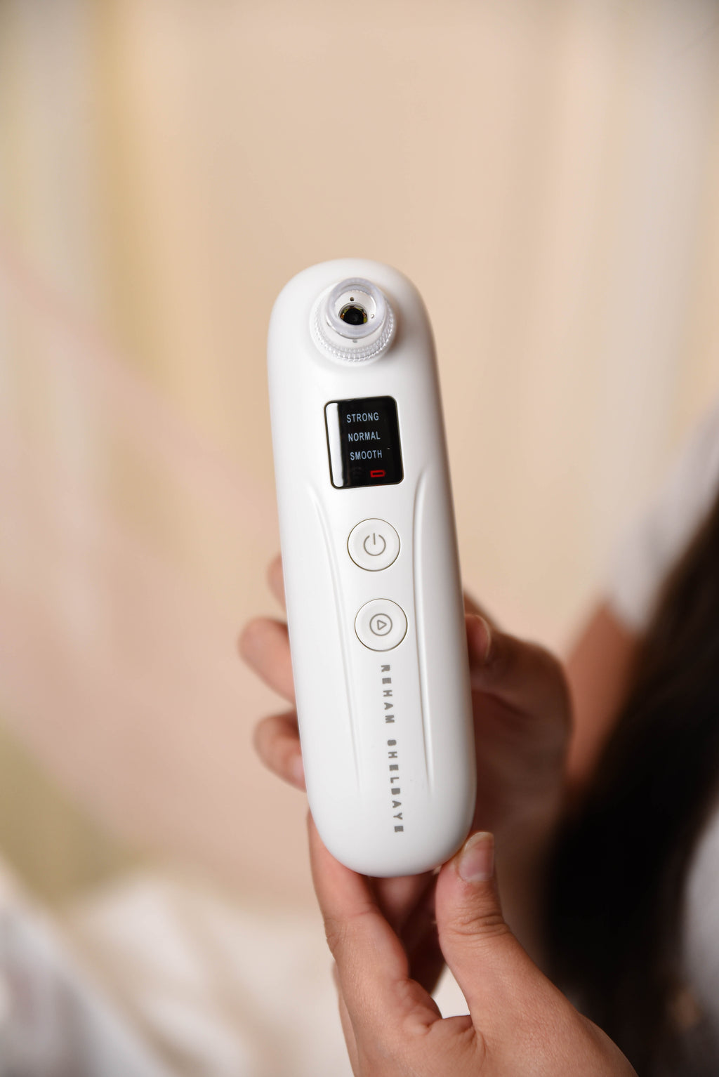 جهاز شفط الرؤوس السوداء - vaccuom blackhead